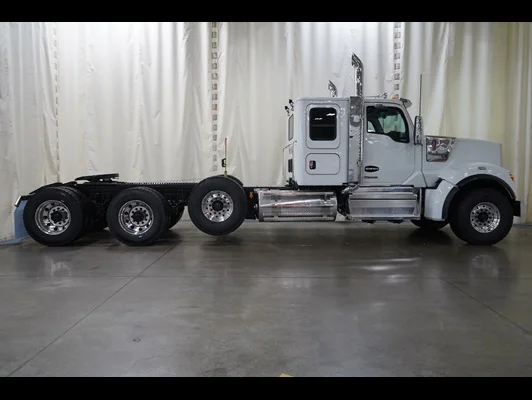 2027 Kenworth W990 in Augusta, GA — photo 6