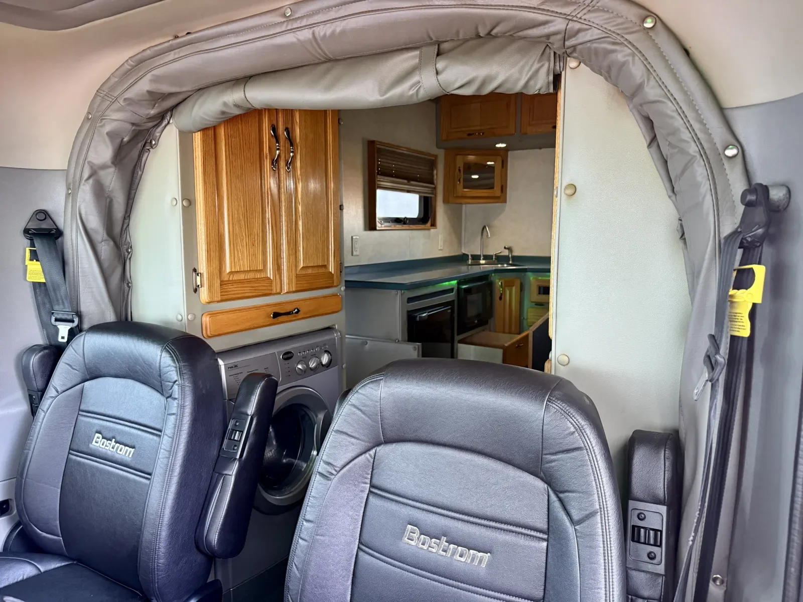 2014 Peterbilt 389 - image 20