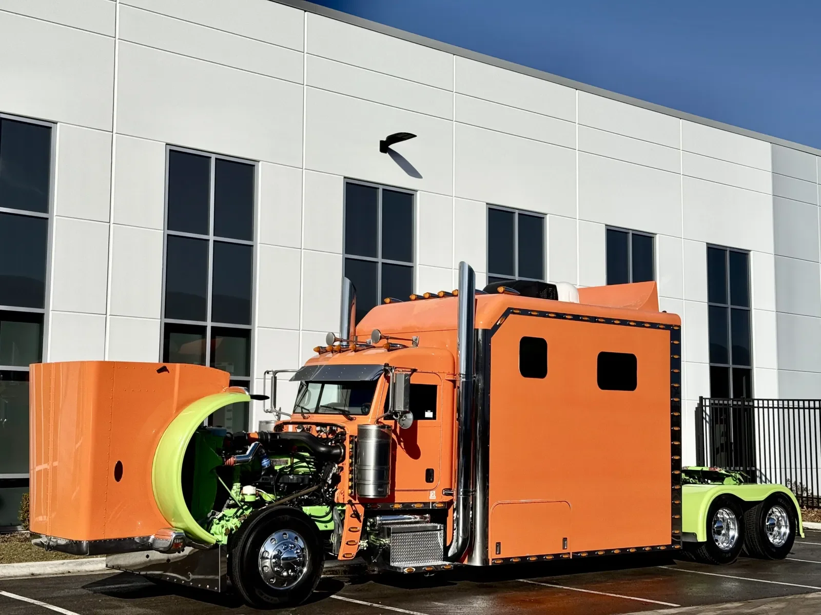 2014 Peterbilt 389 - image 10