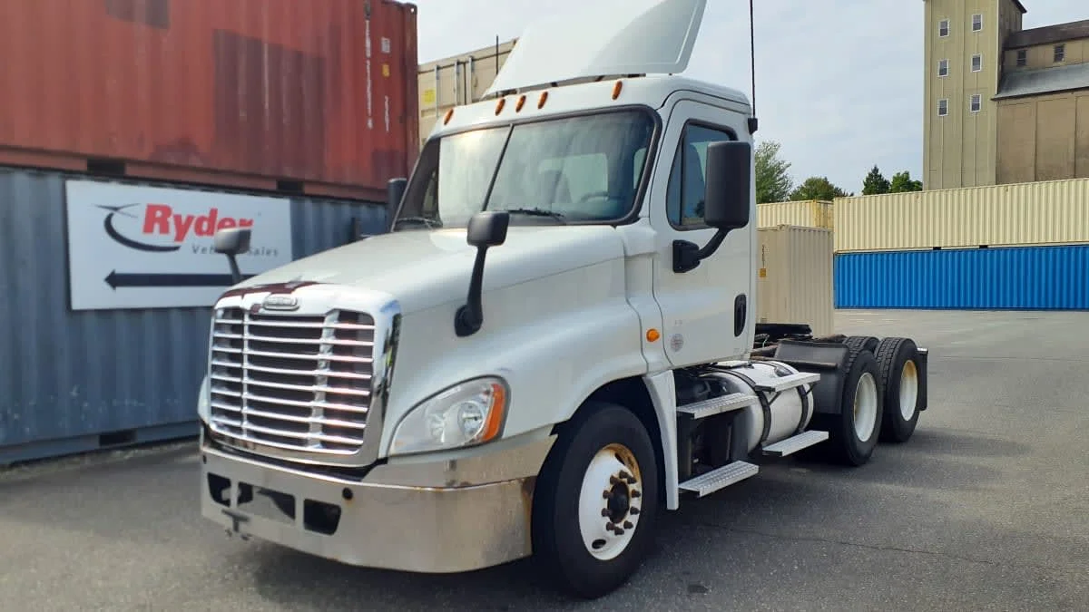 2020 Freightliner Cascadia