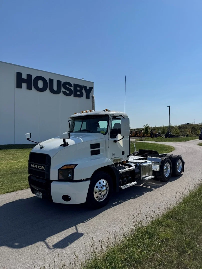 2022 Mack Anthem in Carroll, IA