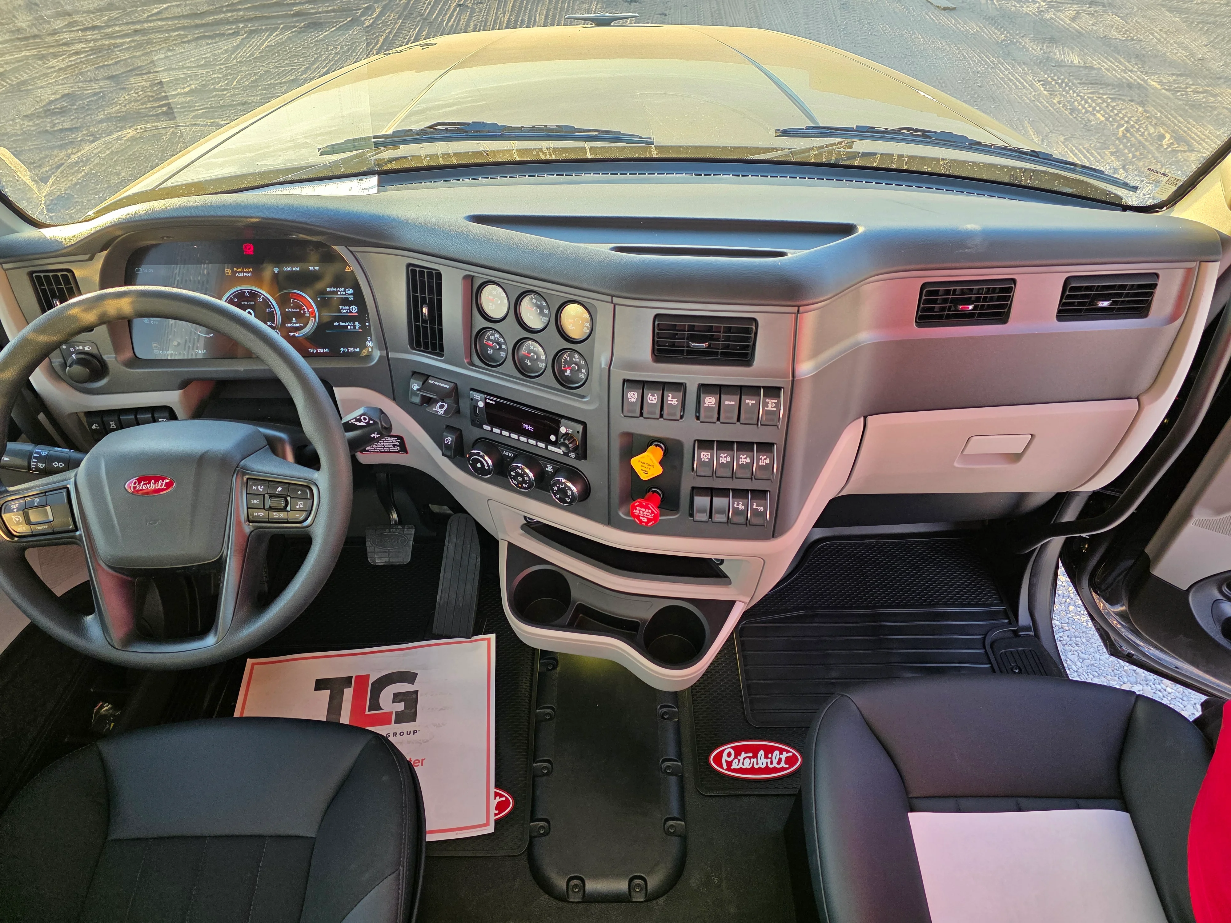 2026 Peterbilt 567 in Charlotte, NC — photo 10