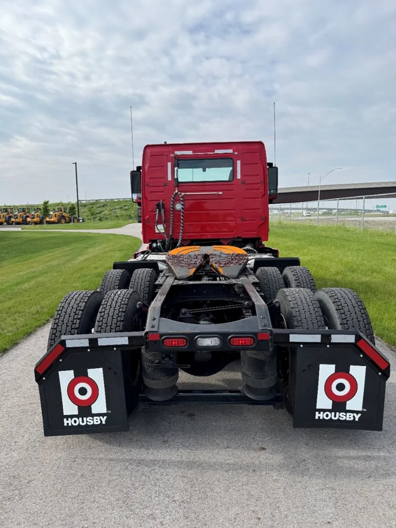 2020 Volvo in Carroll, IA — photo 5