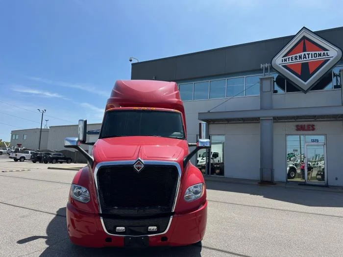 2026 International LT - image 3