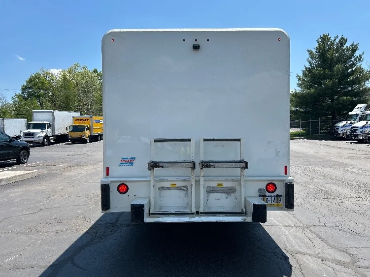 2019 Freightliner eM2 in Jessup, PA — photo 7