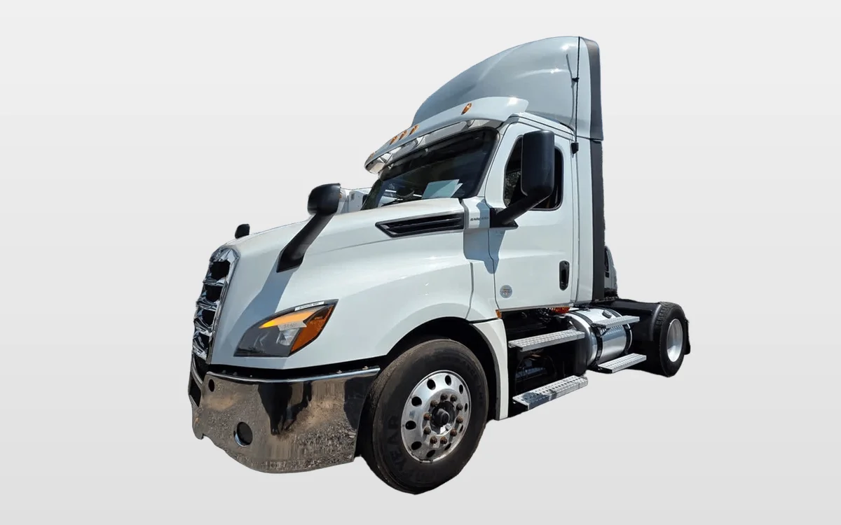 2019 Freightliner - image 1