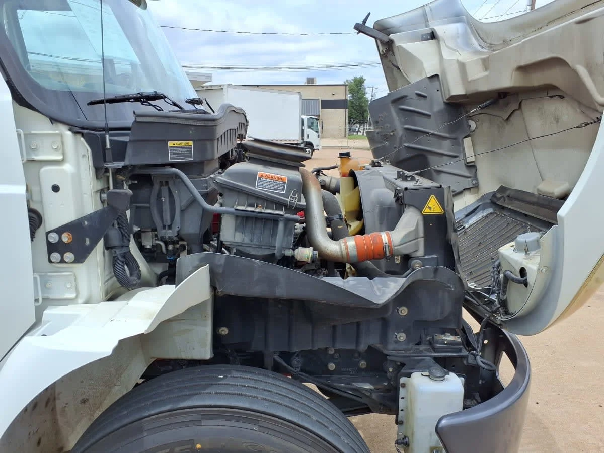 2019 International 4300 in Dallas, TX — photo 11