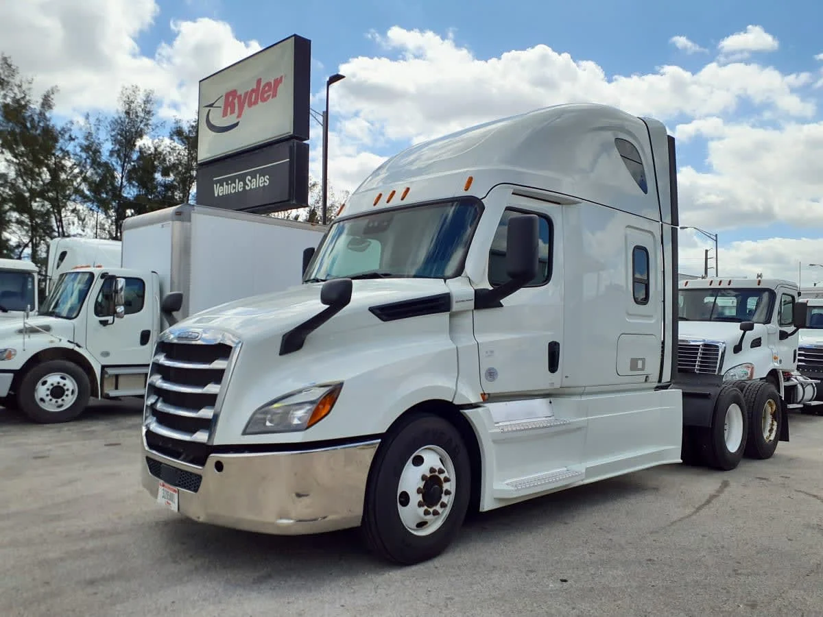 2022 Freightliner Cascadia in Atlanta, GA