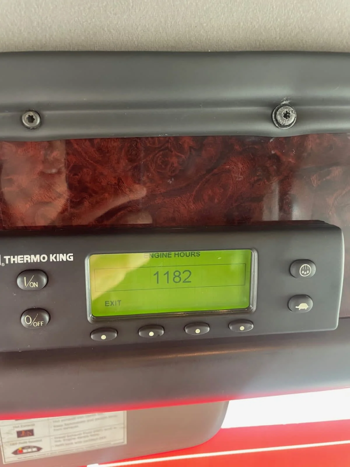 2015 Freightliner M2 106 - image 7