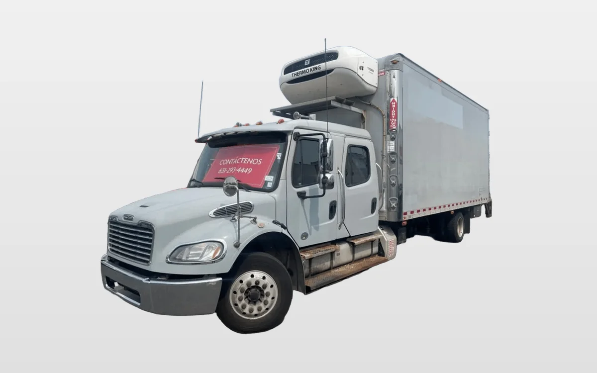 2015 Freightliner M2 106 - image 1