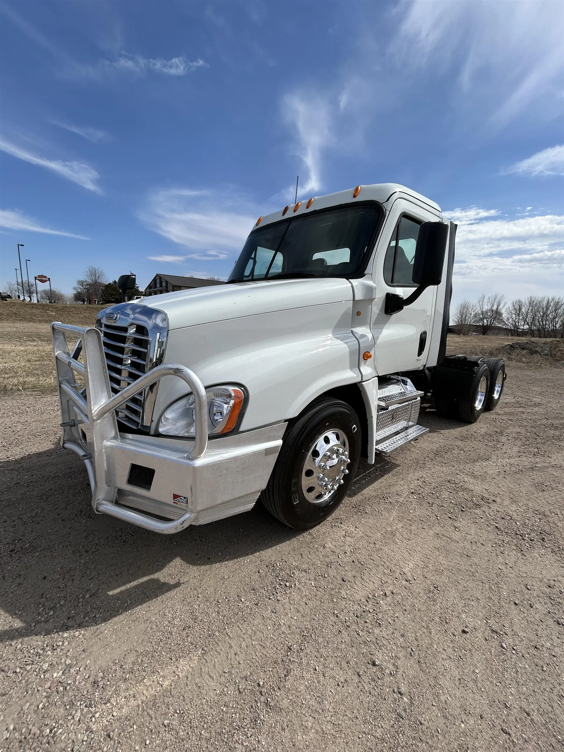 2015 Freightliner Cascadia in Sioux Falls, SD