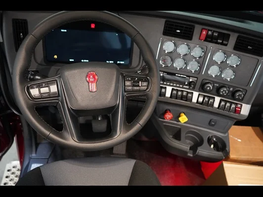 2027 Kenworth W990 in Texarkana, TX — photo 2