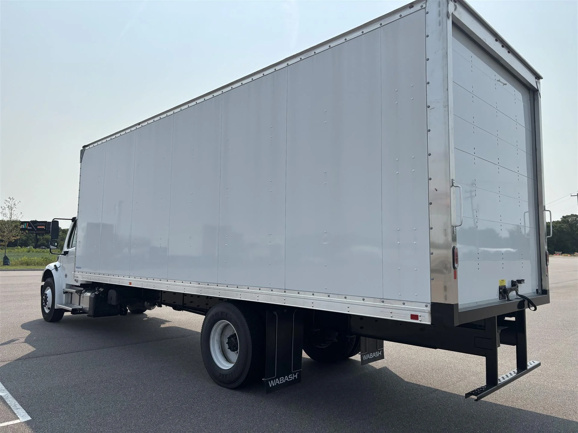 2027 Freightliner M2 106 in Inver Grove Heights, MN — photo 3