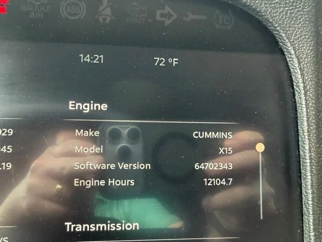 2022 Peterbilt 389 — photo 42