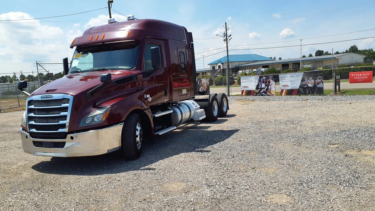 2020 Freightliner Cascadia