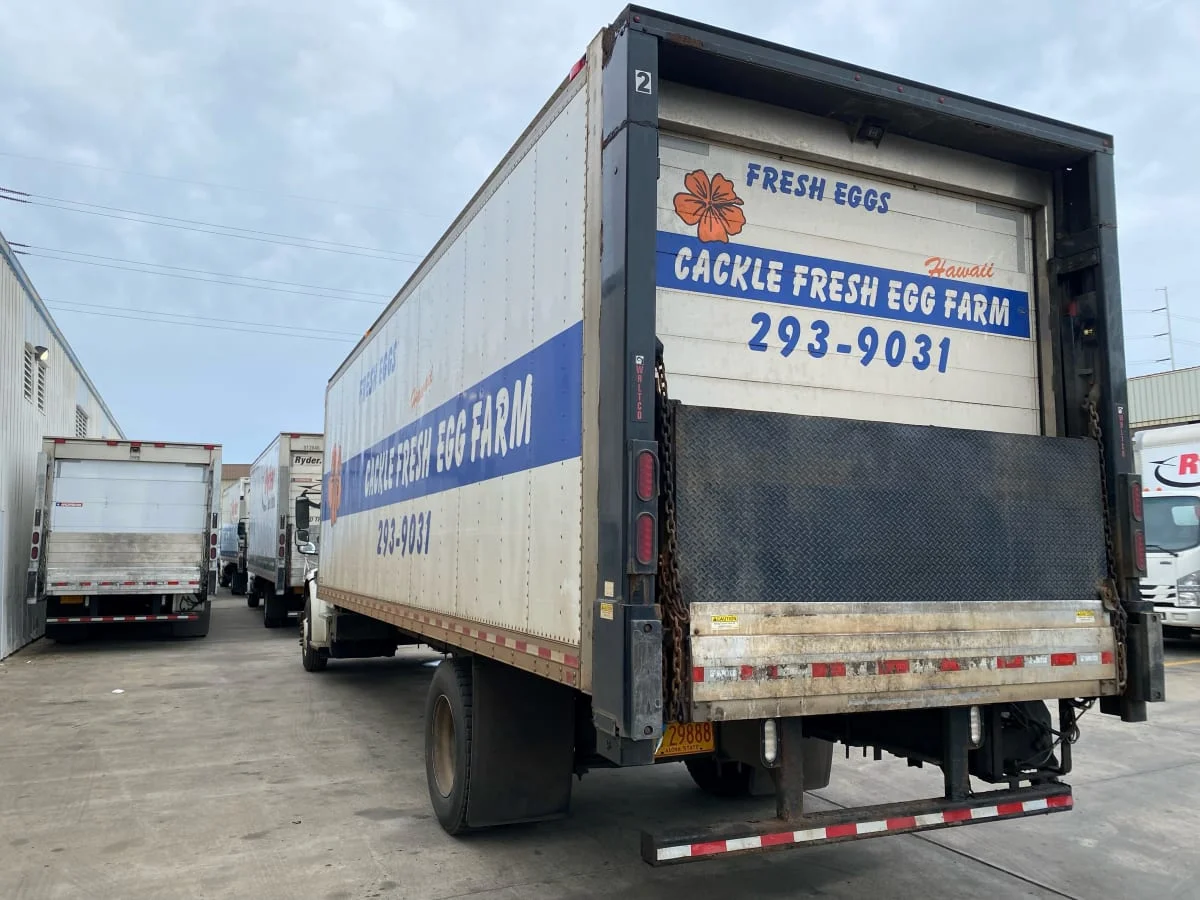2017 Freightliner M2 106 in Kapolei, HI — photo 5