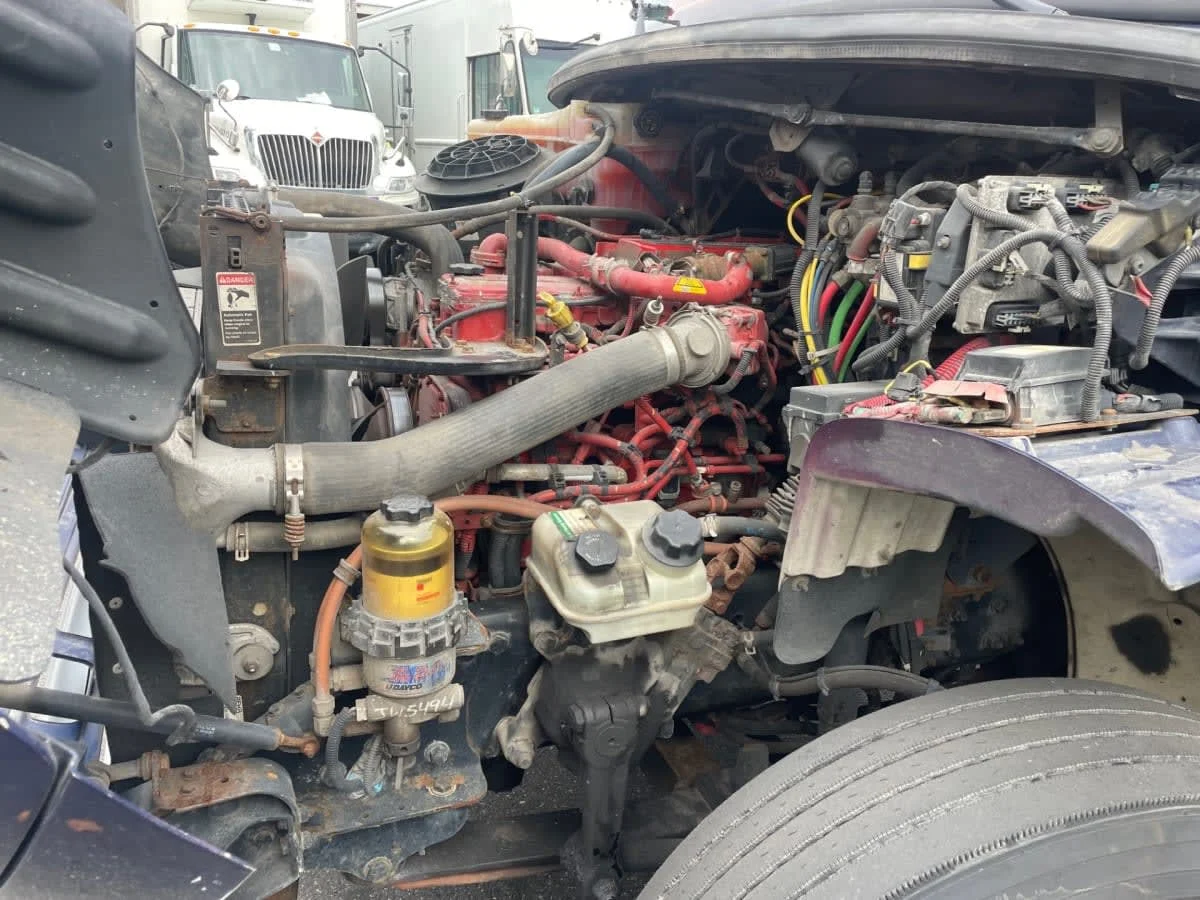 2018 Freightliner M2 106 - image 10