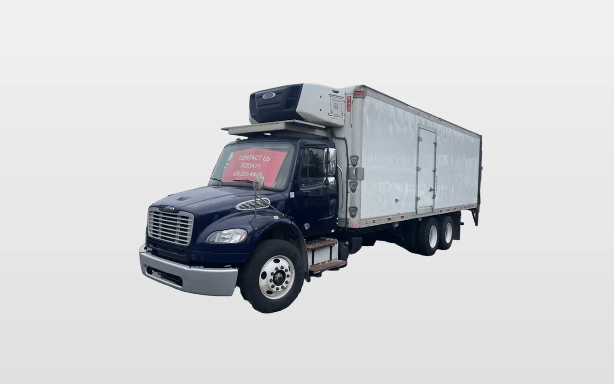 2018 Freightliner M2 106 - image 1