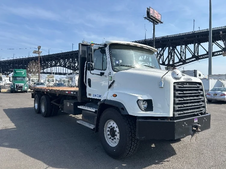2020 Freightliner 114SD in Kearny, NJ