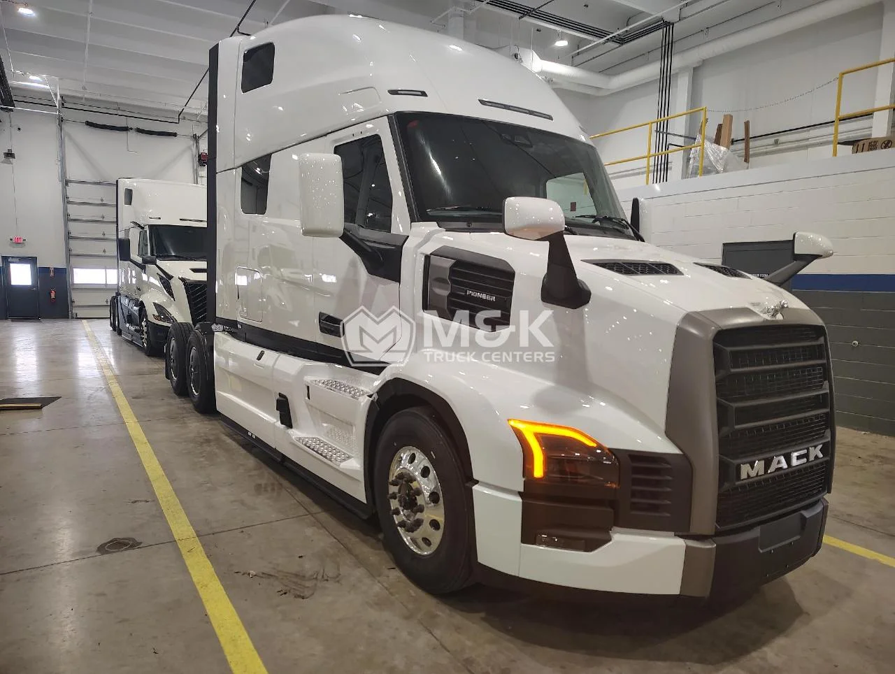 2026 Mack Pioneer in Amherst, OH — photo 2