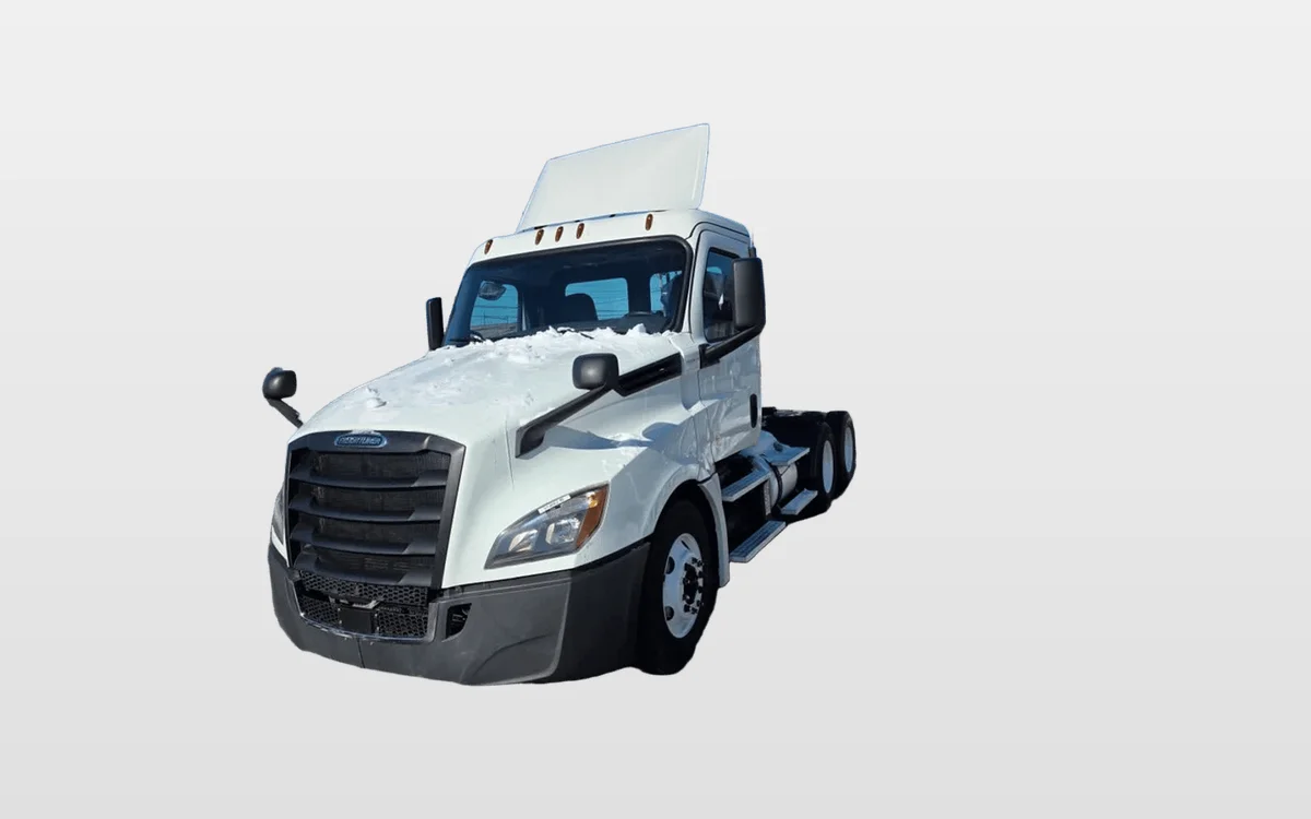 2018 Freightliner - image 1
