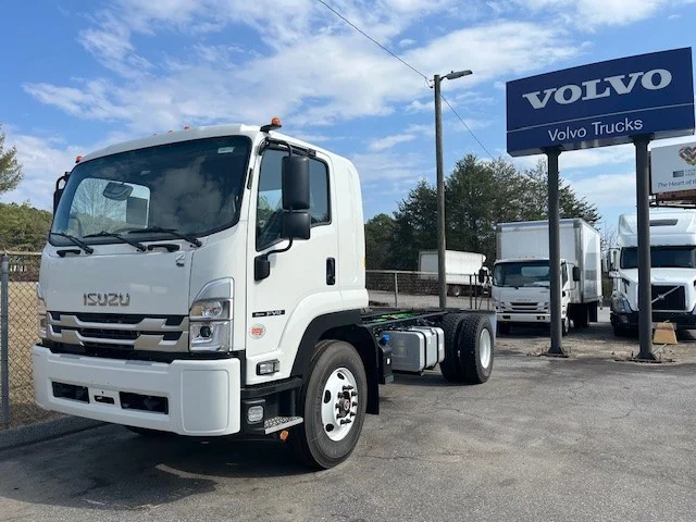 2025 Isuzu FVR in HICKORY, NC