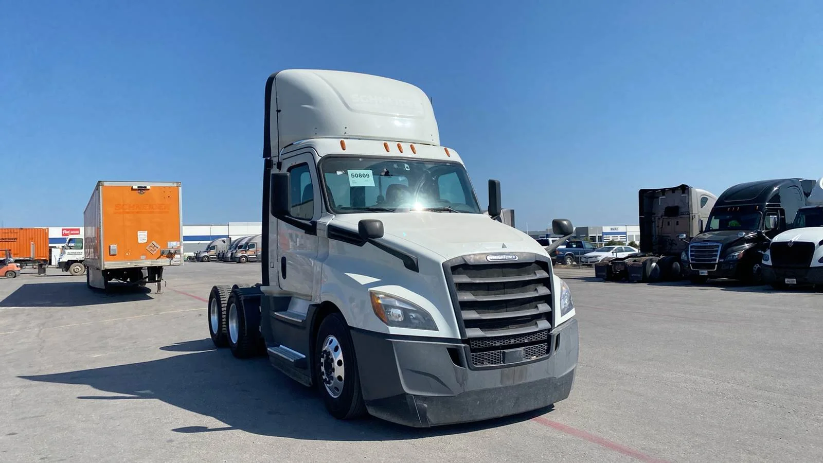 2020 Freightliner Cascadia