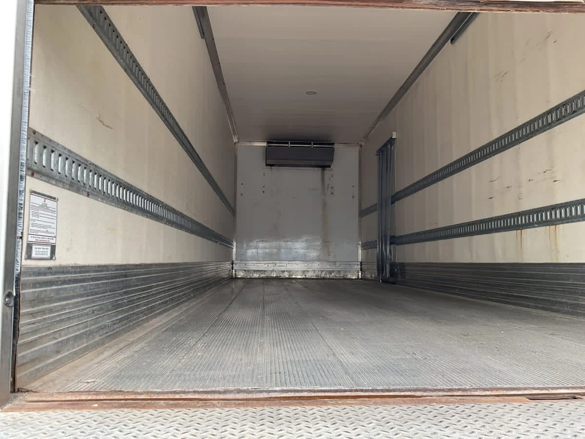 2018 International 4300 in Minneapolis, MN — photo 9