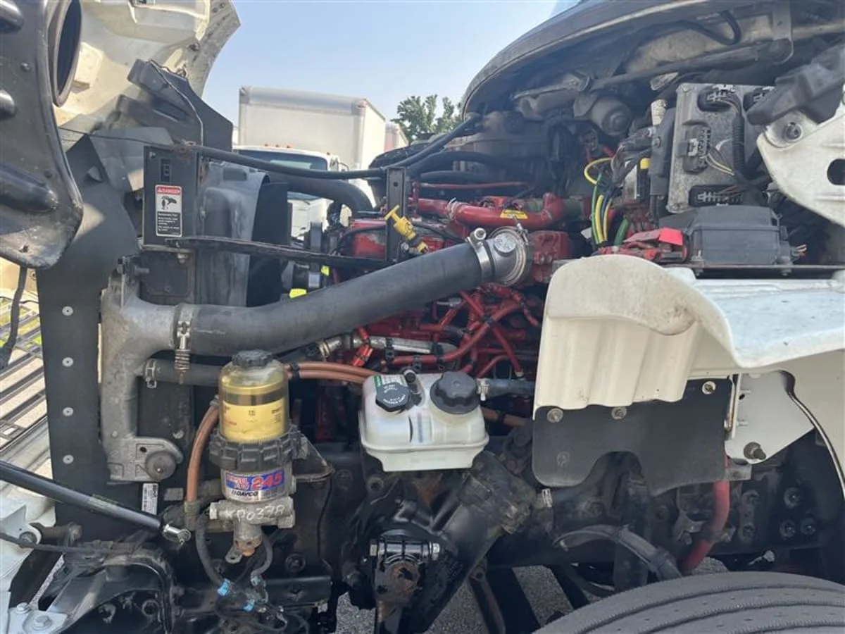 2019 Freightliner M2 106 - image 9