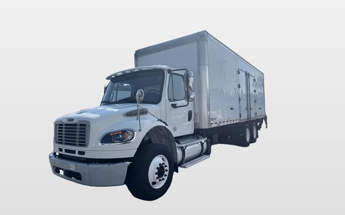 2019 Freightliner M2 106 - image 1