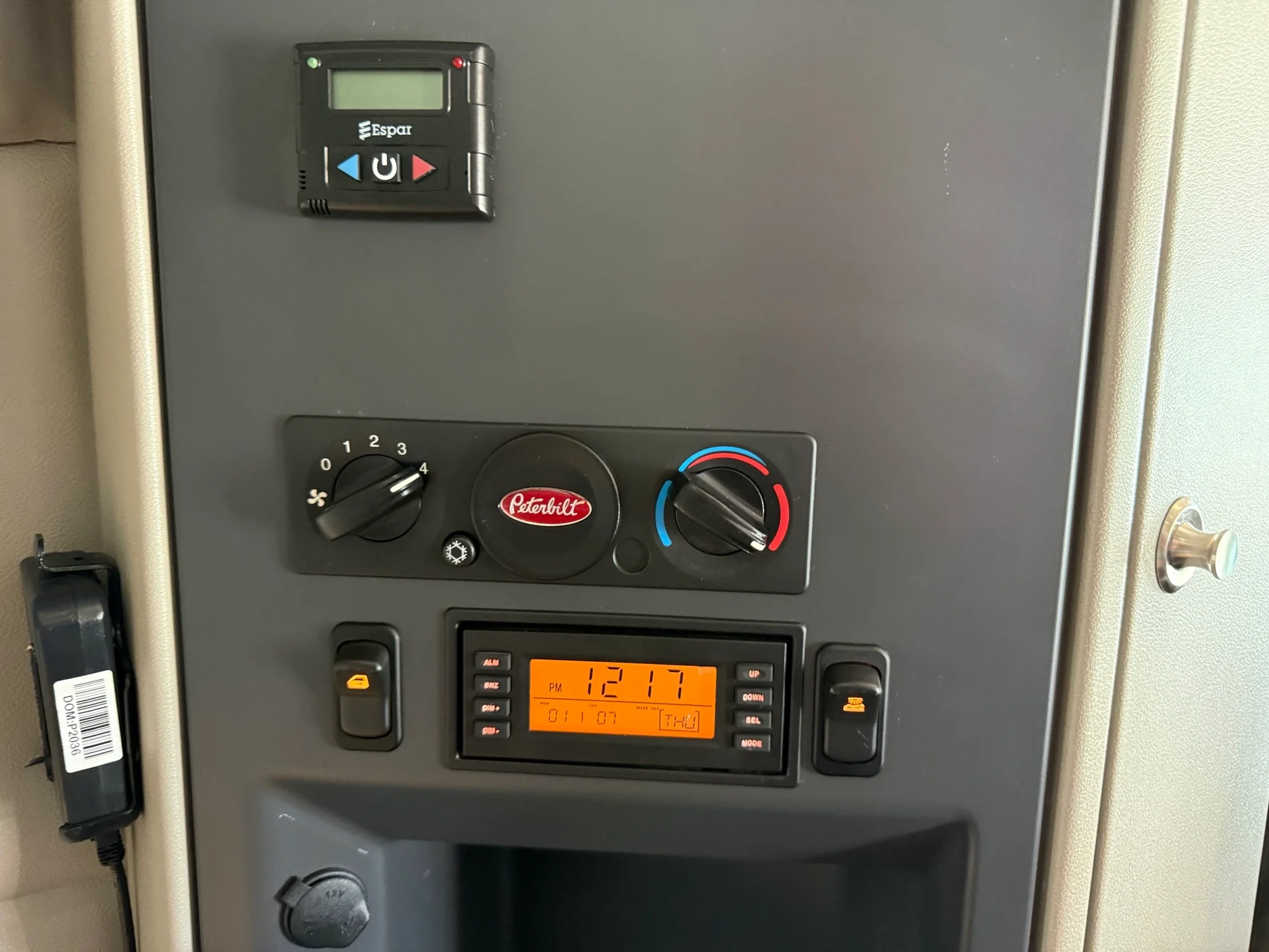 2021 Peterbilt 579 in Lowell, AR — photo 15