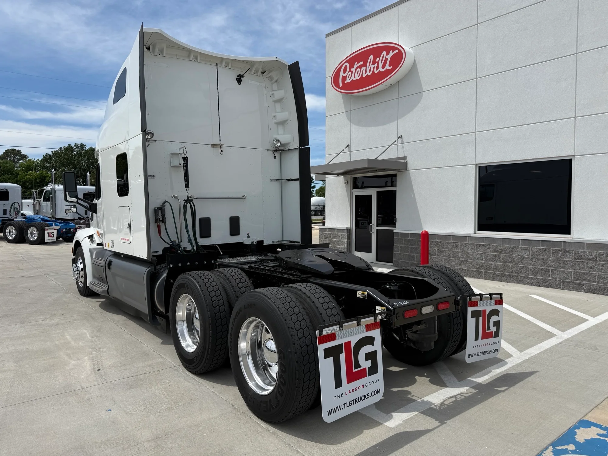 2021 Peterbilt 579 in Lowell, AR — photo 3