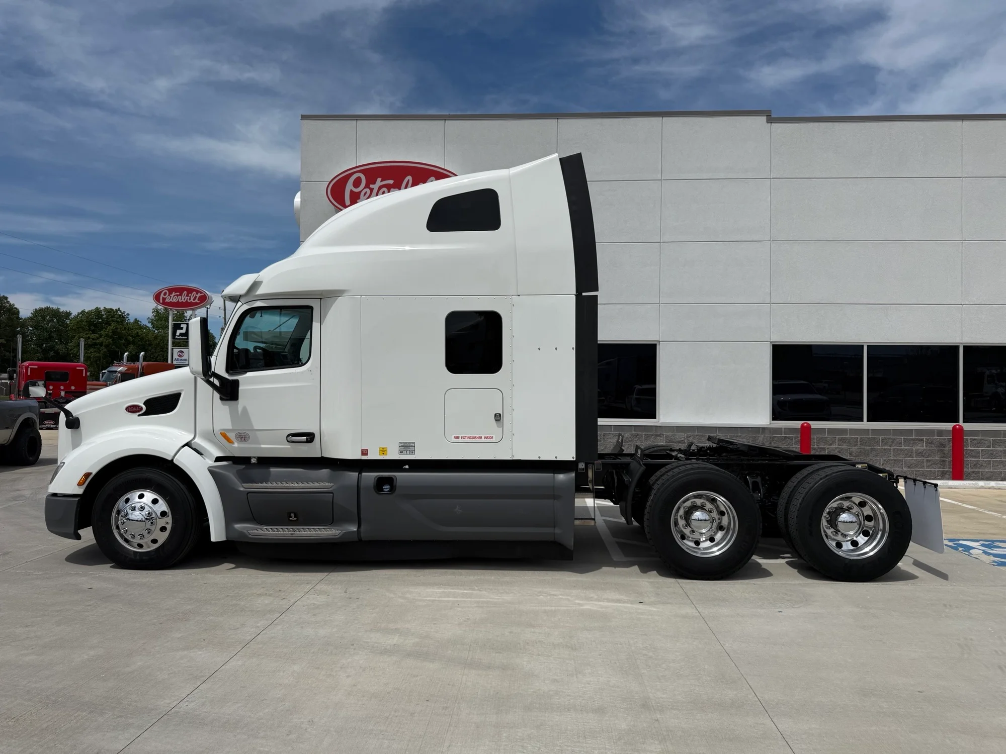 2021 Peterbilt 579 in Lowell, AR — photo 2