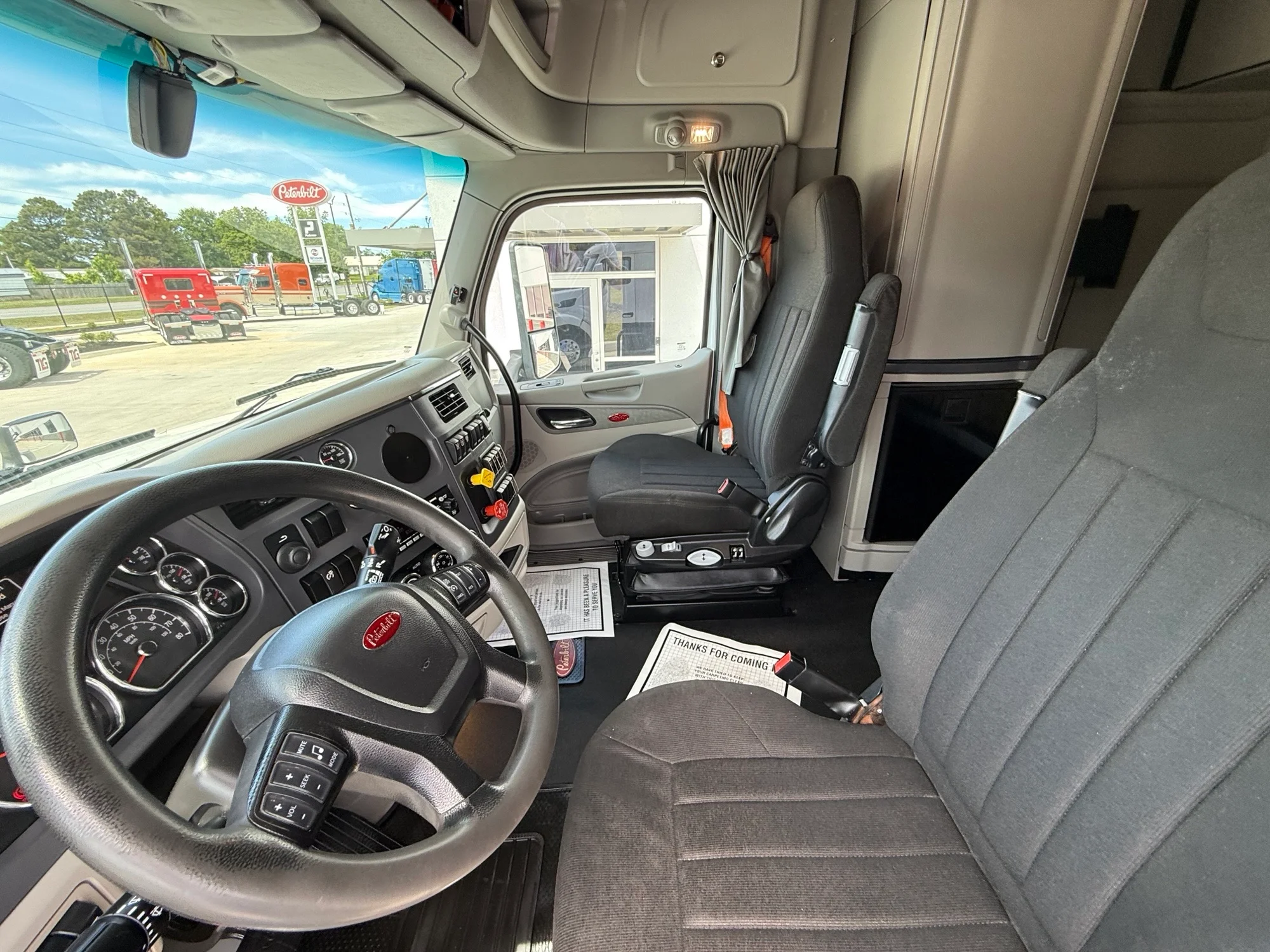 2021 Peterbilt 579 in Lowell, AR — photo 11