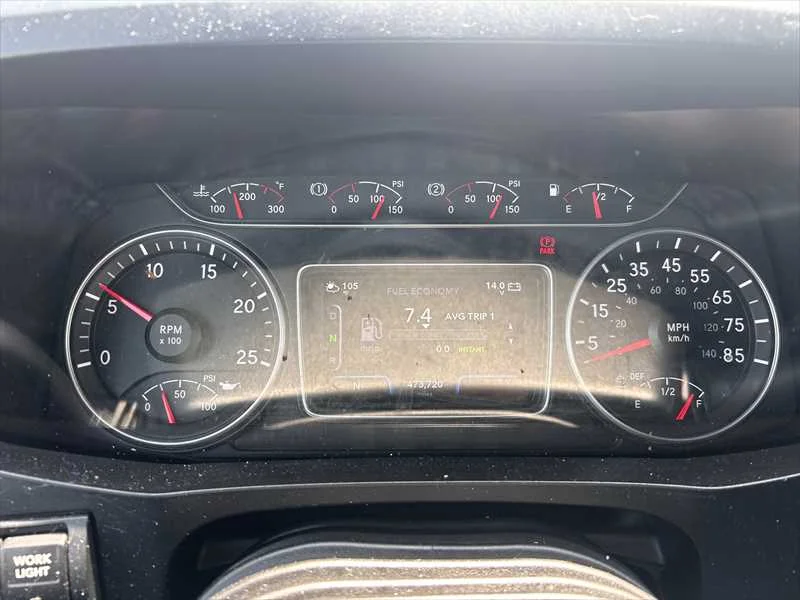 2021 International LT in Springfield, MO — photo 13