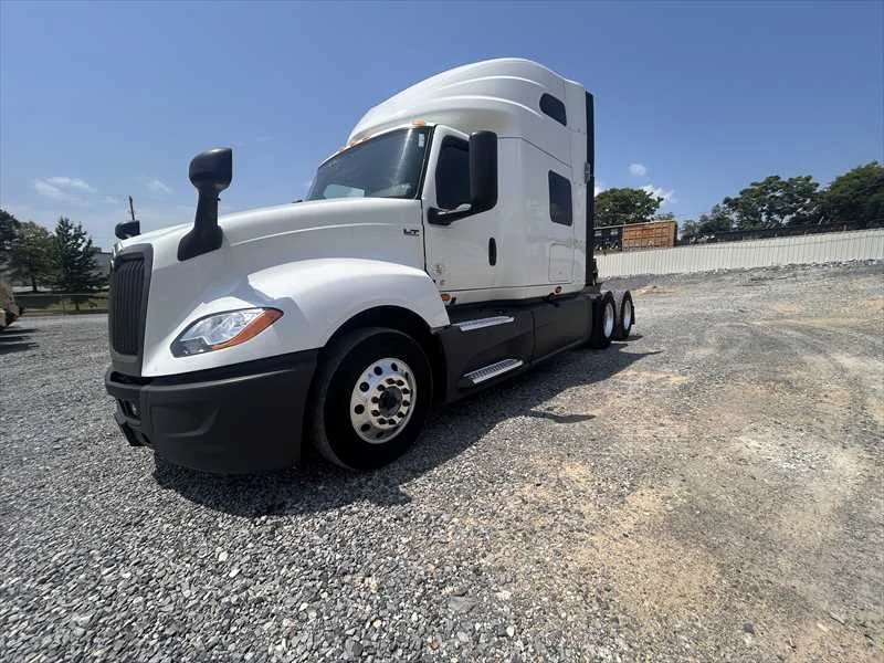 2021 International LT