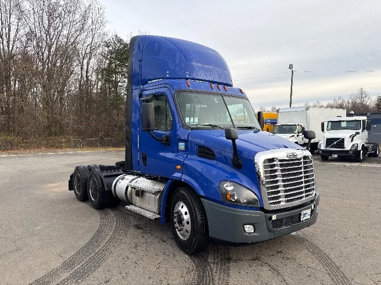 2020 Freightliner Cascadia in Greensboro, NC