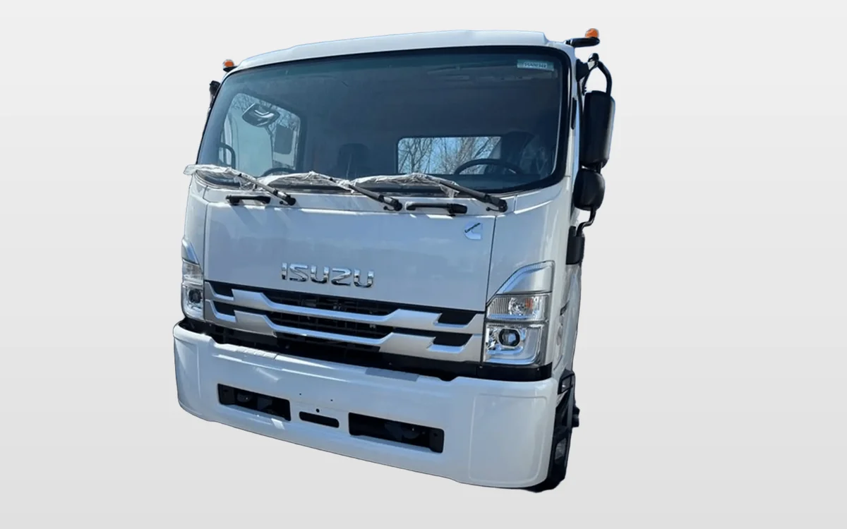 2024 Isuzu FTR - image 1
