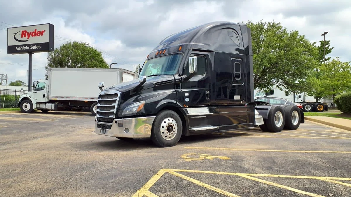 2021 Freightliner Cascadia