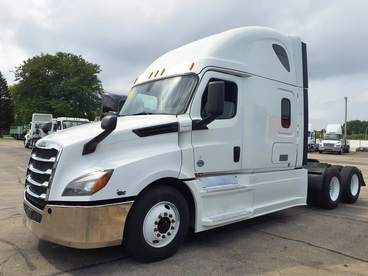 2020 Freightliner Cascadia