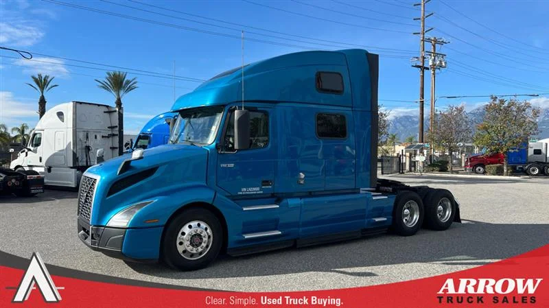 2020 Volvo VNL 860 in Fontana, CA