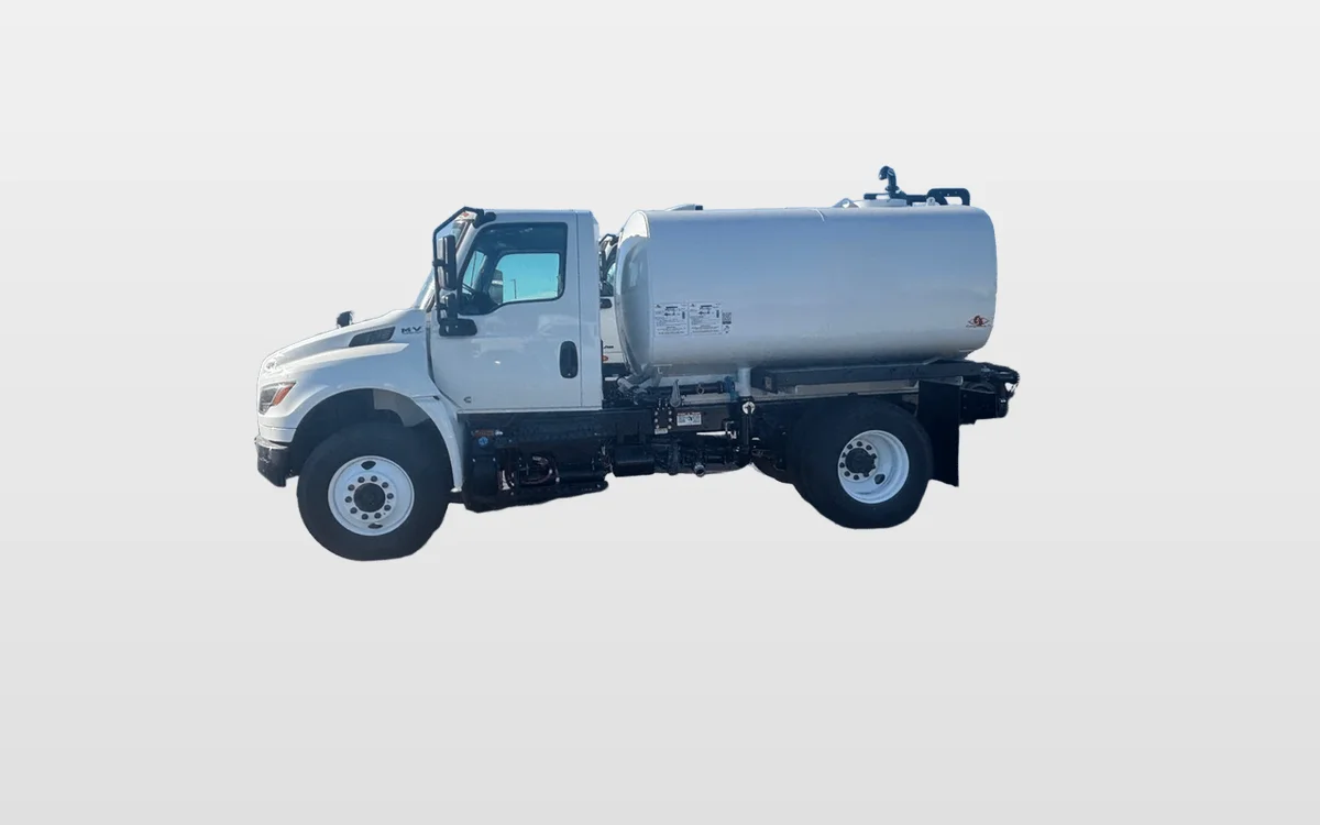 2025 International MV - image 1