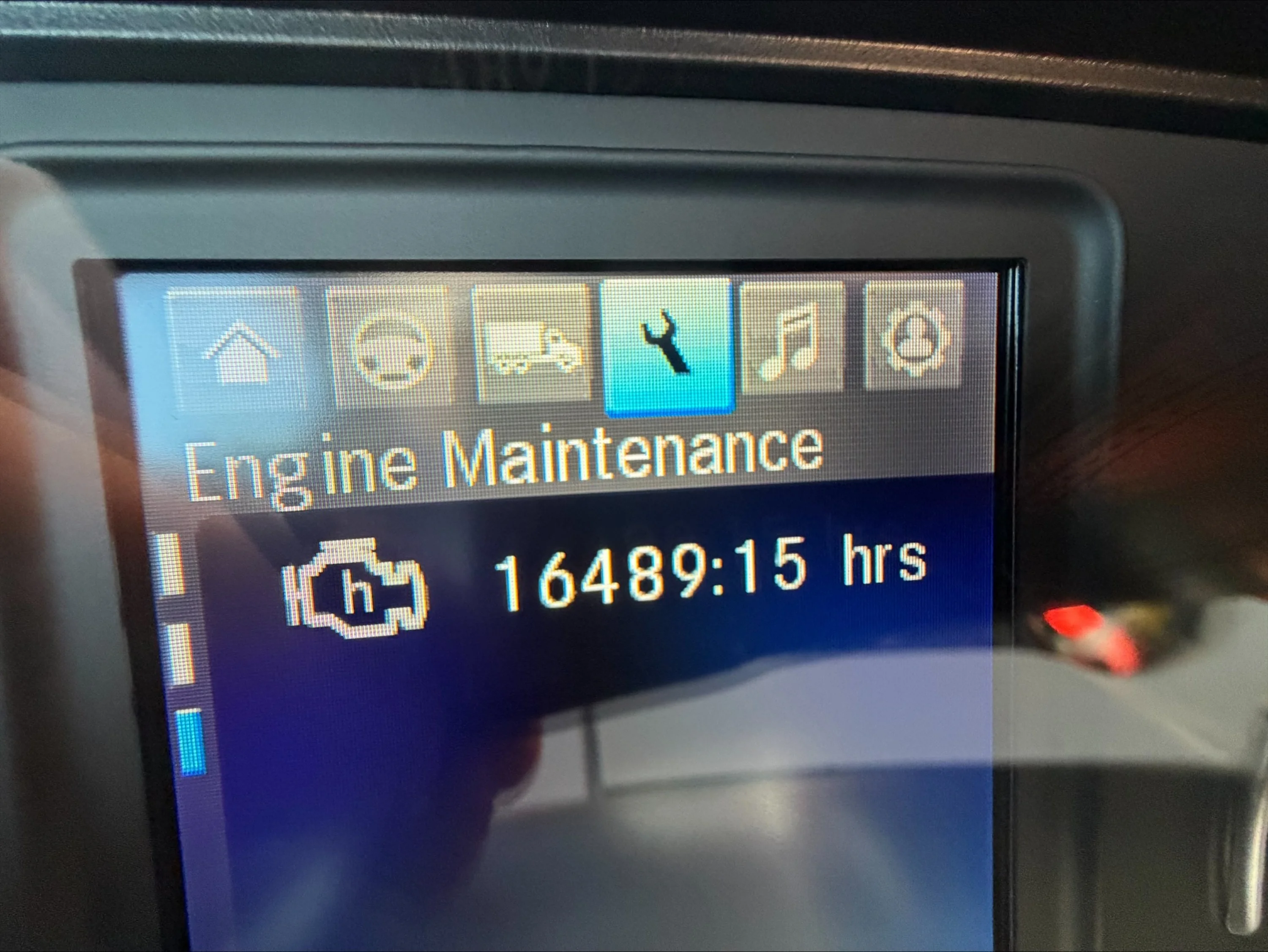 2021 Freightliner Cascadia - image 12