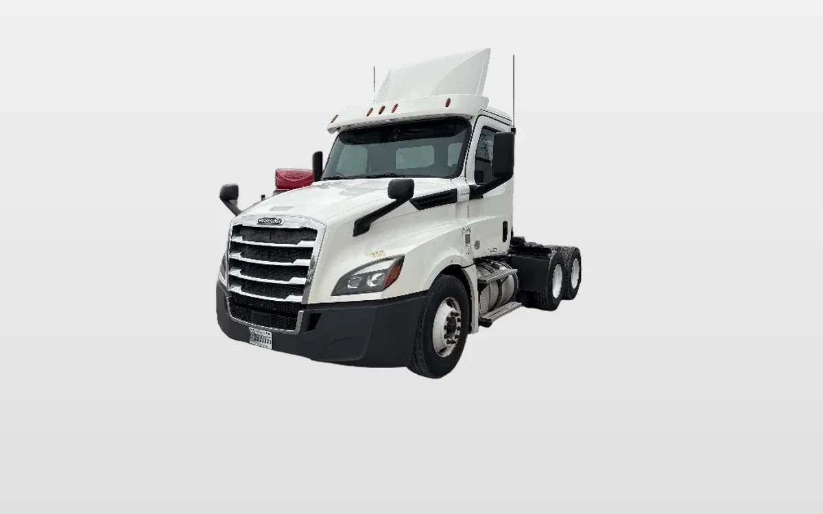 2018 Freightliner - image 1