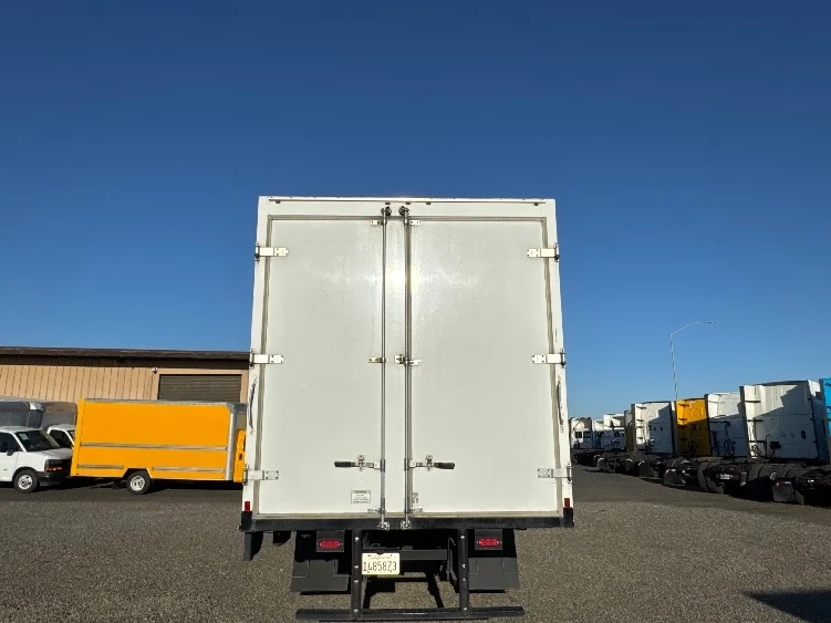 2021 Freightliner M2 106 - image 7
