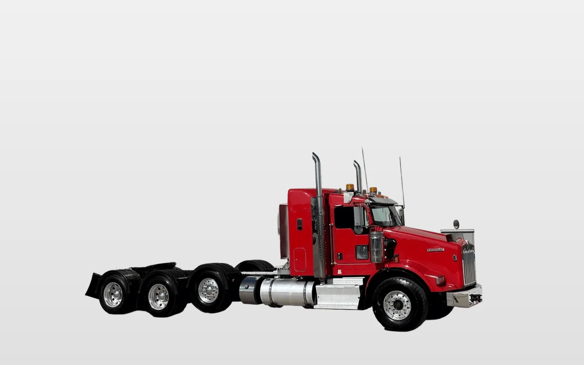 2016 Kenworth T800 - image 1