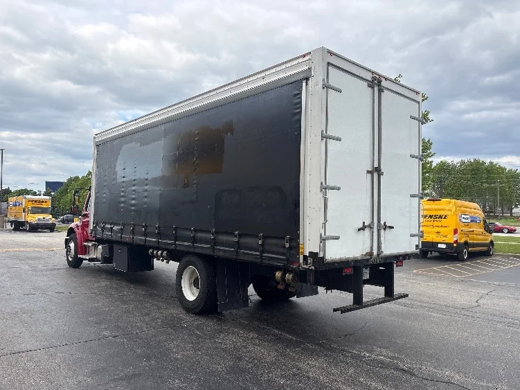 2021 Freightliner eM2 in Chicago (Melrose Park), IL — photo 6