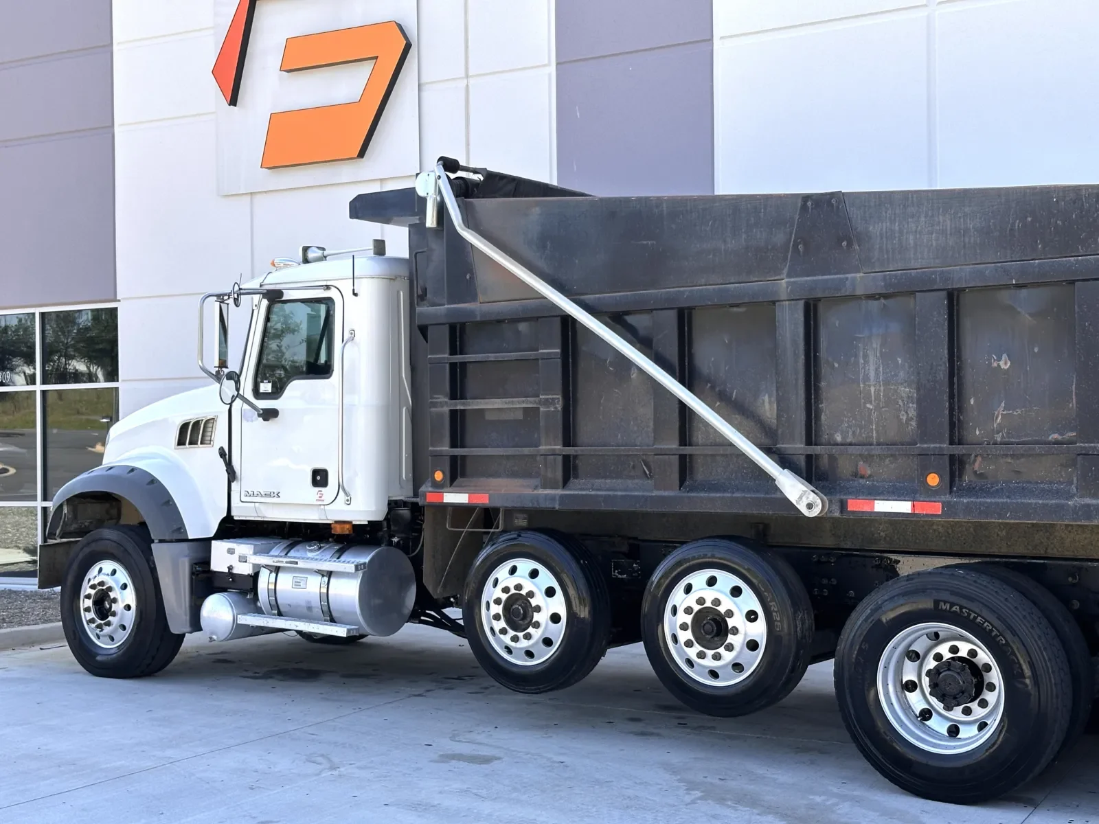 2008 Mack Granite in Greer, SC — photo 9