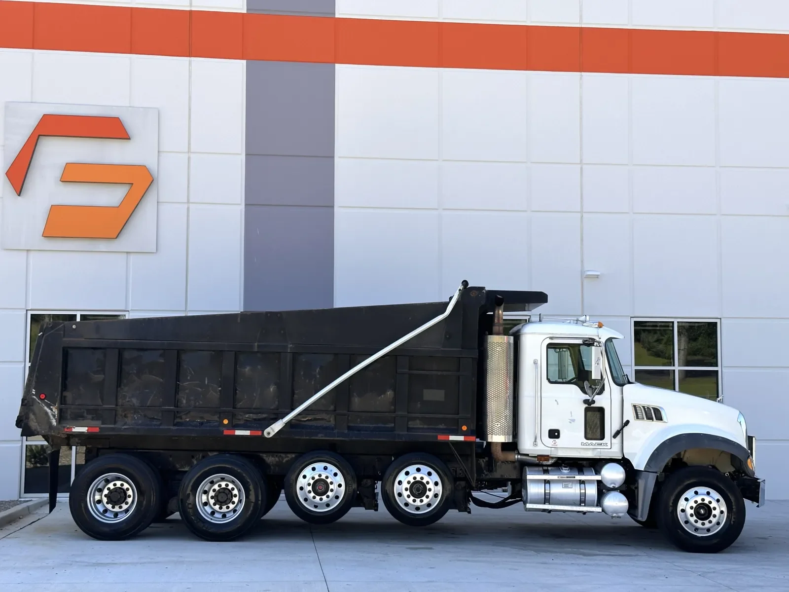 2008 Mack Granite in Greer, SC — photo 4