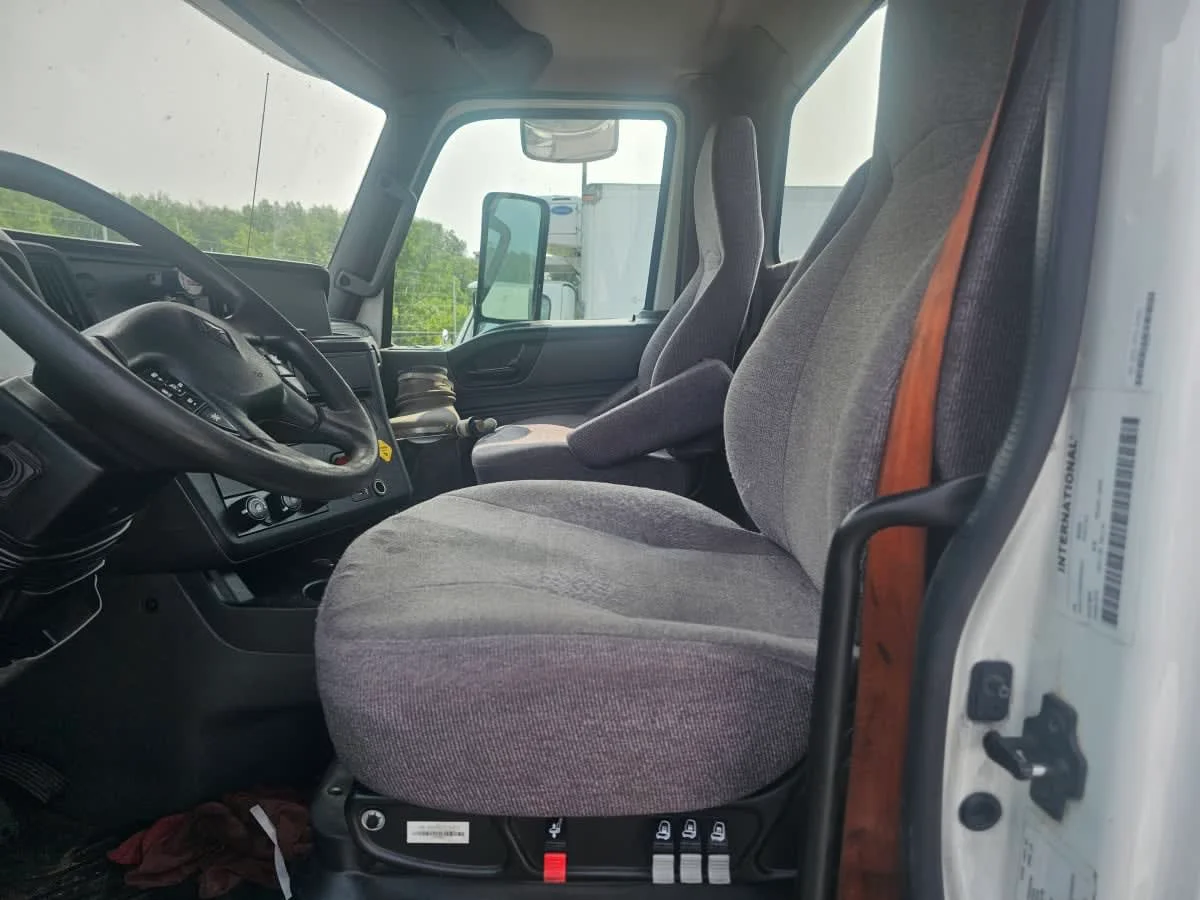 2019 International RH - image 7